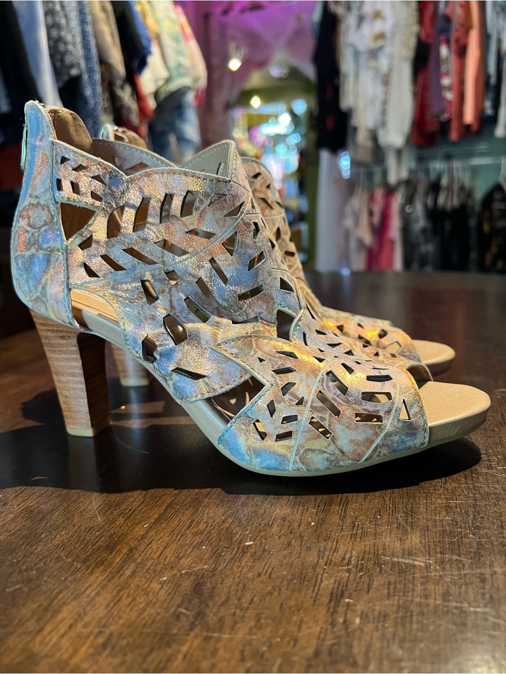 New L’Artiste Amora sandals heels size 38/7.5-8